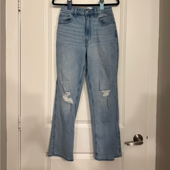 Hollister Denim - Hollister Ultra High-Rise 90s Straight Ripped Jeans Size 26 Y2K